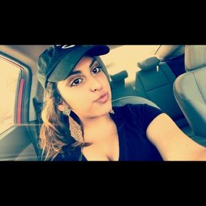 Meet your Posher, Jailene